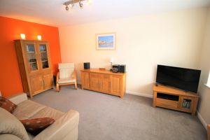 Sitting Room- click for photo gallery